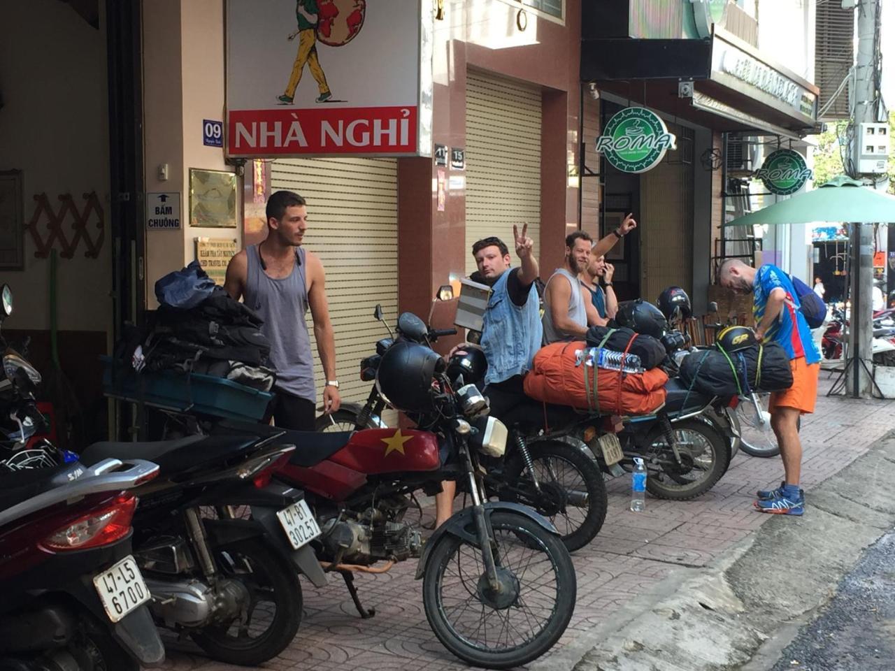 Ngoc Mai Guesthouse Буон Ма Туот Екстериор снимка
