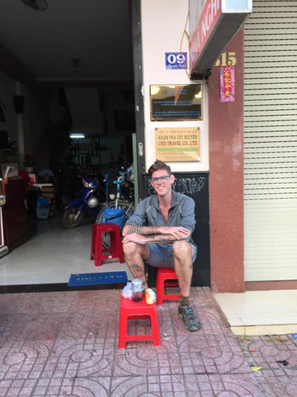 Ngoc Mai Guesthouse Буон Ма Туот Екстериор снимка